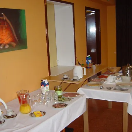 Teekki Apartmán 3*